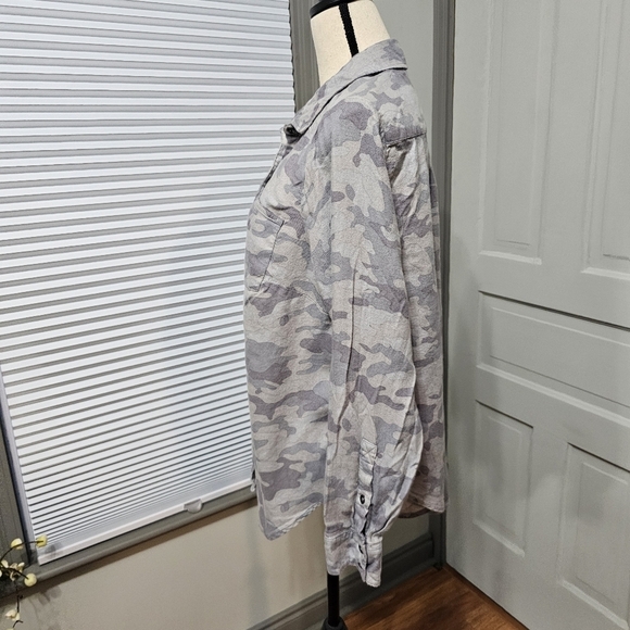 TorridRelaxed Fit Brushed Rayon Button-Up Shirt - Picture 9 of 9